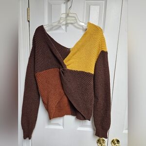 Women's size Large Almost Famous colorblock sweater